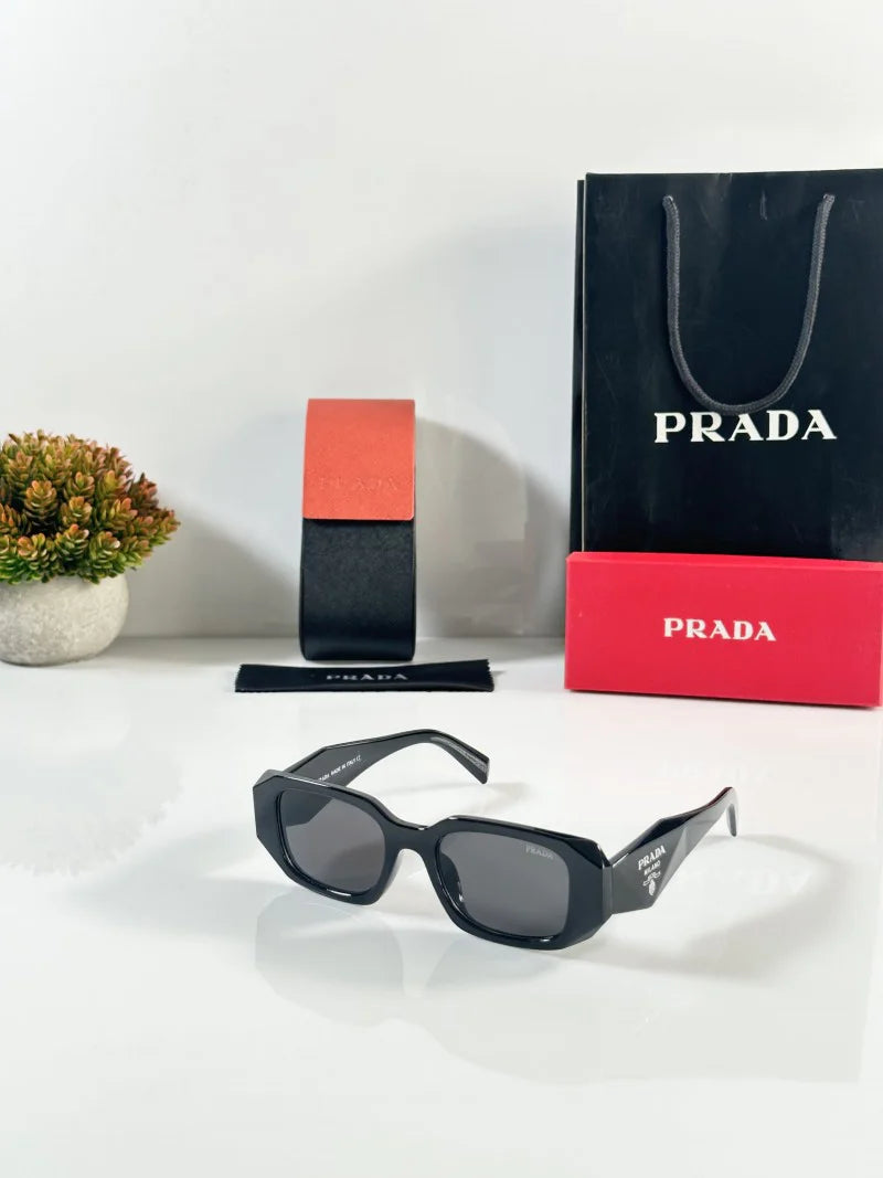 Prada 8679 Blac